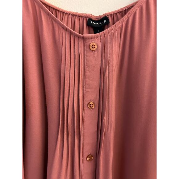 Torrid Dusty Rose Challice Cold Shoulder Button Blouse Plus Size 3X 22/24 - Picture 9 of 11